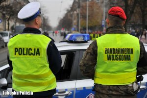 Policjant ruchu drogowego i żandarm