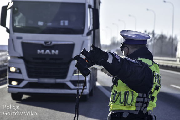 Ciężarówki do kontroli. Ogólnopolskie działania drogówki