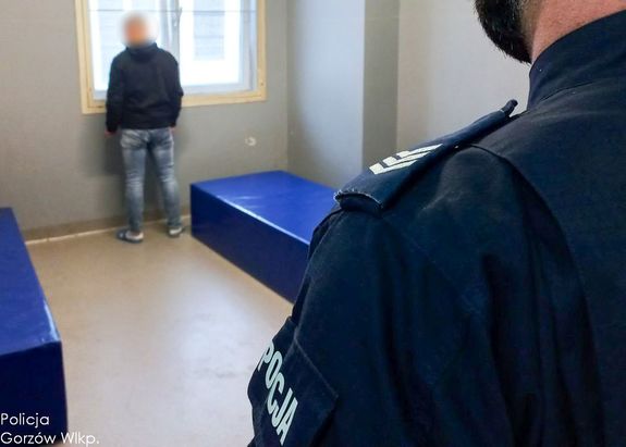 Kolejny nieodpowiedzialny kierowca zatrzymany przez gorzowskich policjantów