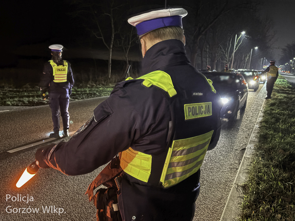 Nie wszyscy kierowcy byli trzeźwi. Poranne działania drogówki