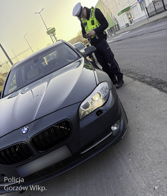 Drogowy recydywista stracił prawo jazdy. Do zapłaty wysoki mandat
